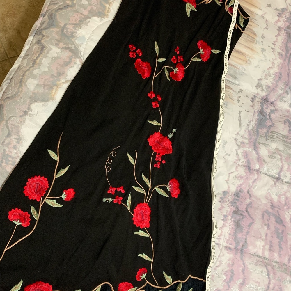Clothes - Picture 5 of 7